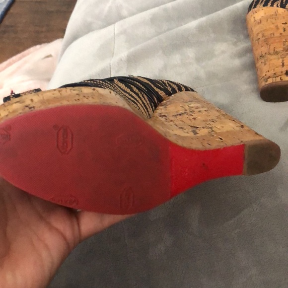 Christian Louboutin Tiger Cork Wedges - Picture 5 of 10